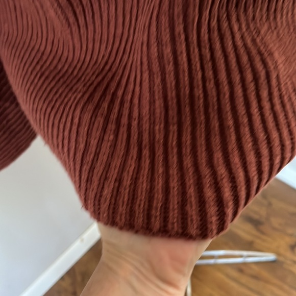 Cowled Sweater-Rust -Medium - Picture 4 of 7